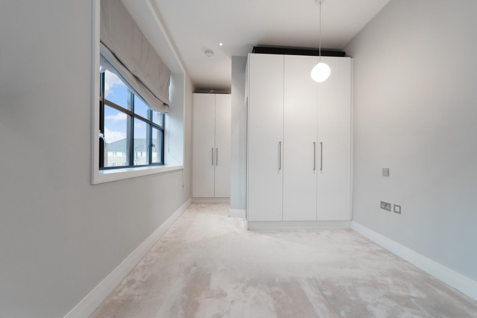 Grenville Place, Mill Hill